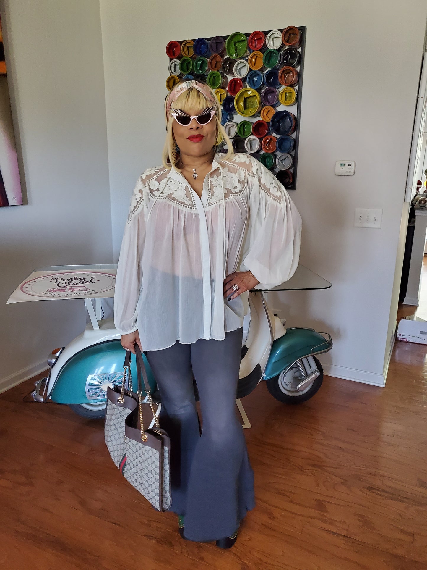 CAMELLIA VINTAGE WHITE TOP