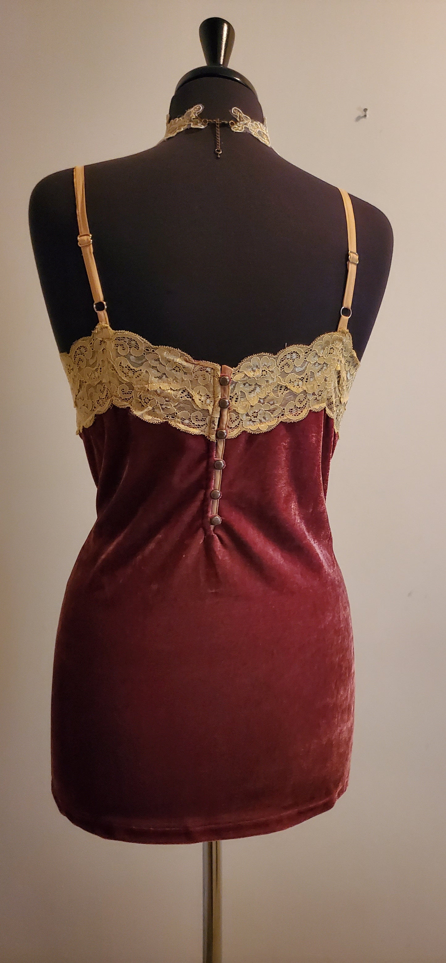 VELVET DREAMS CAMI