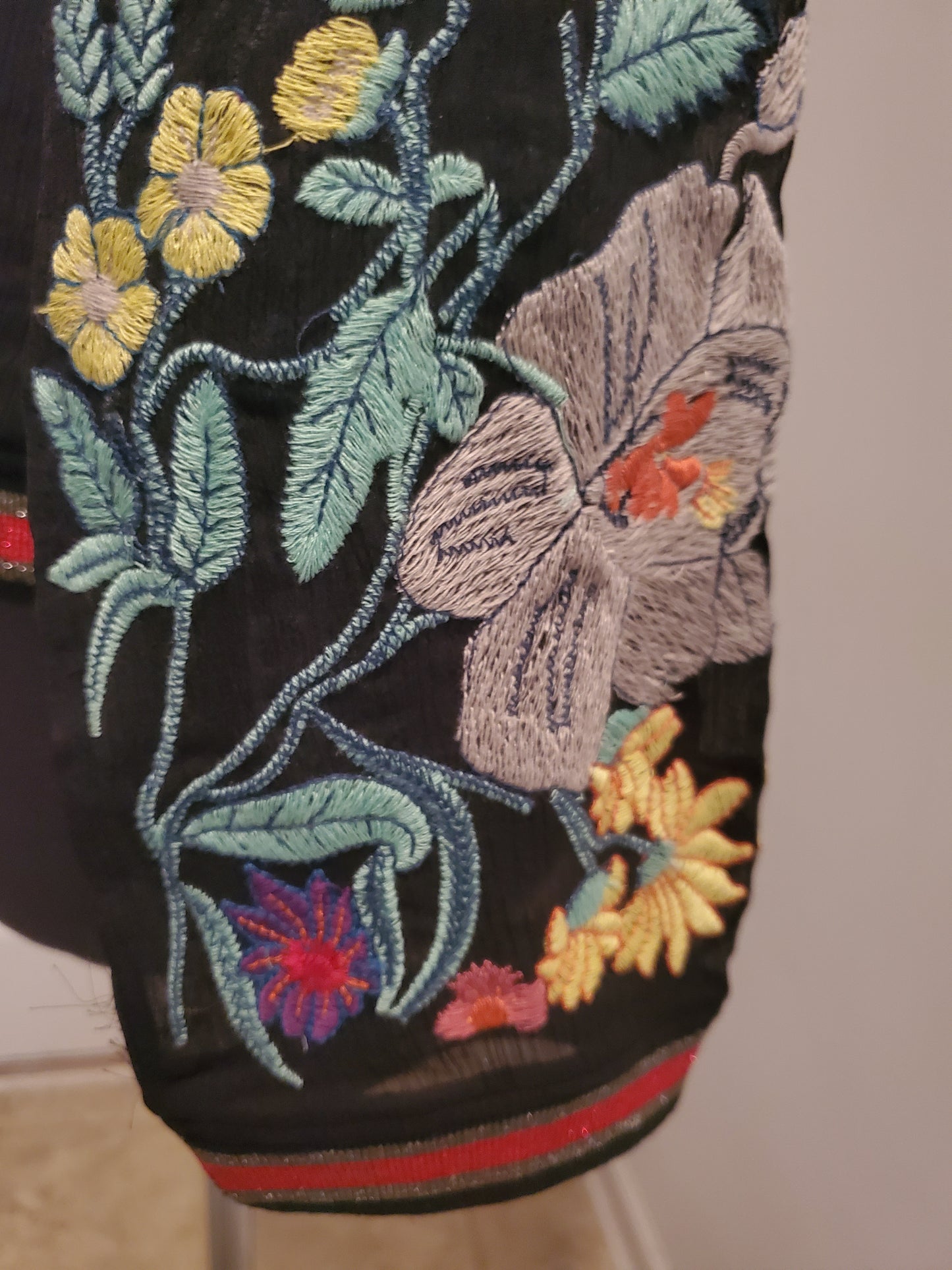 BELLEZZA EMBROIDERED JACKET