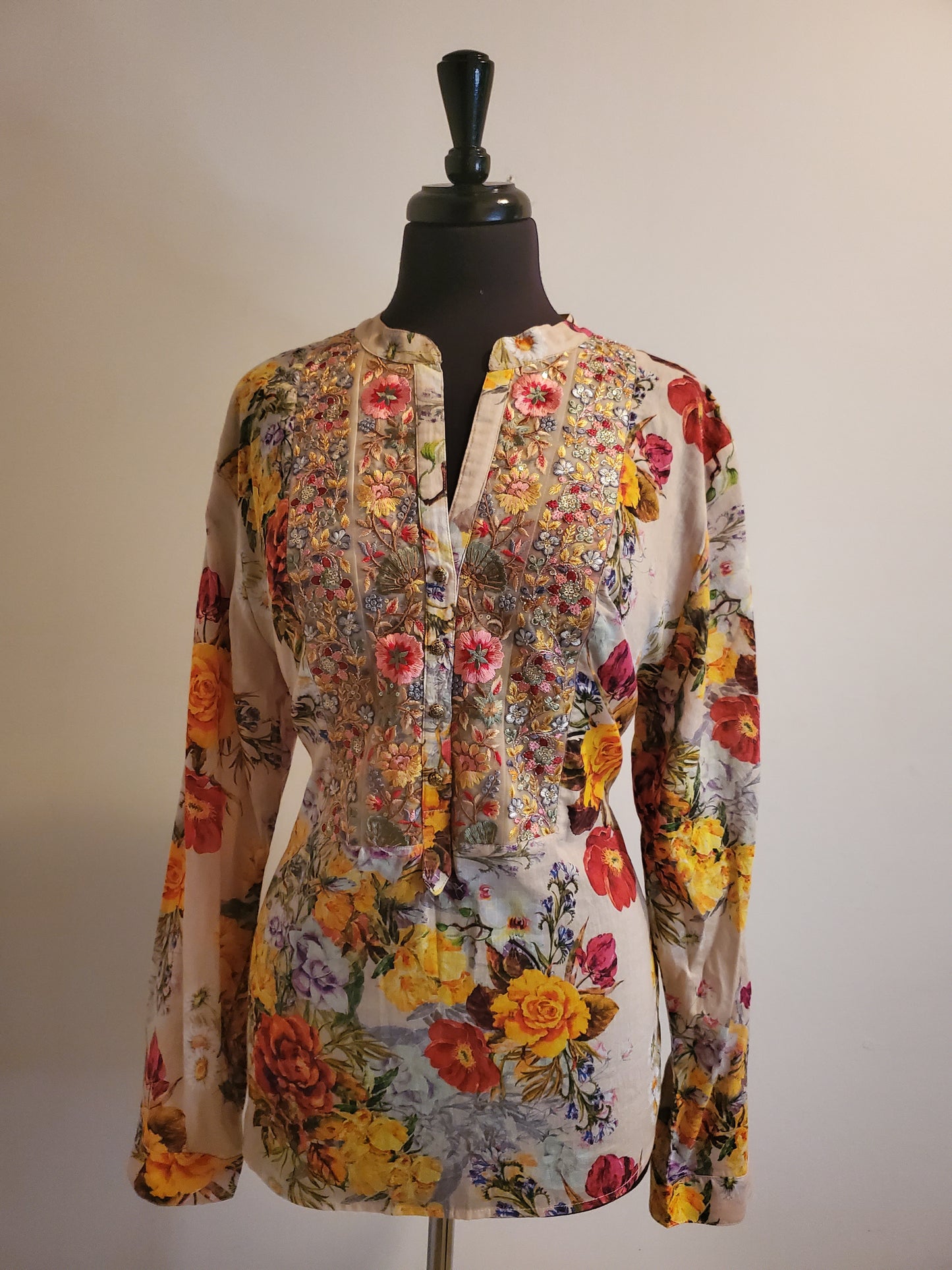 FLORAL BEAUTY BLOUSE