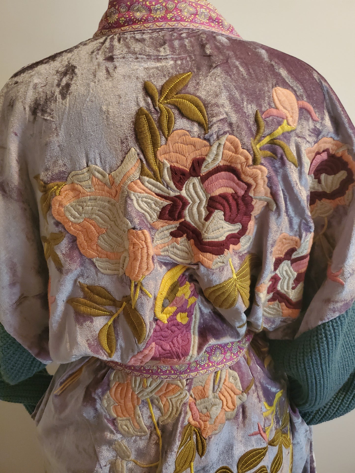 SOMETHING MAGICAL VELVET COAT