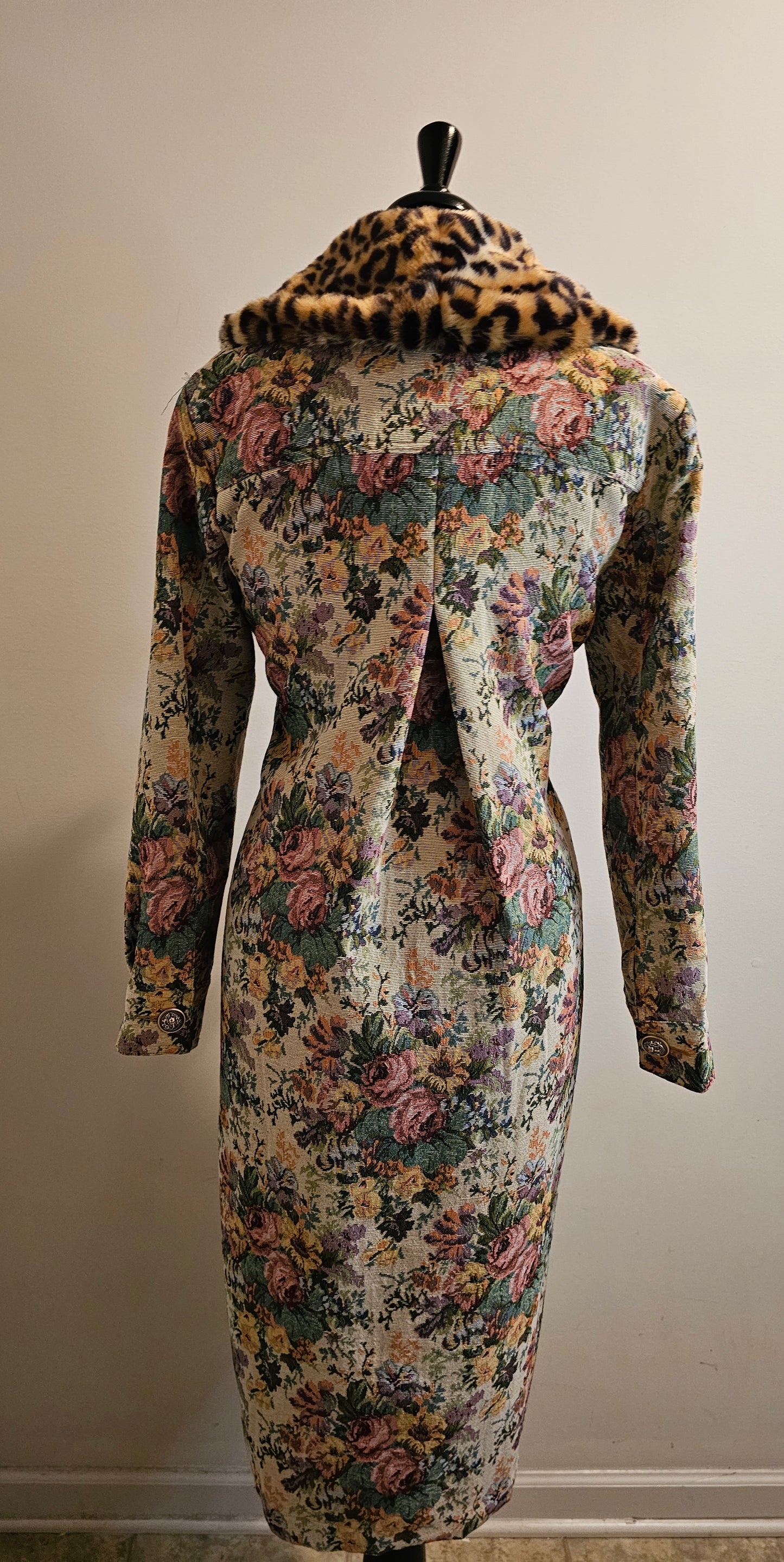 REMEMBER THE TIME JACQUARD COAT