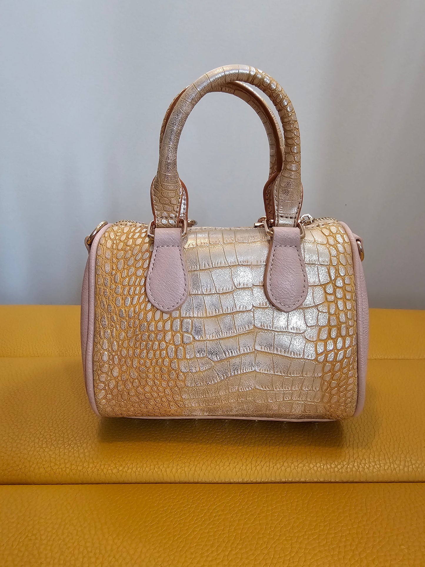 RENAISSANCE PINK HANDBAG