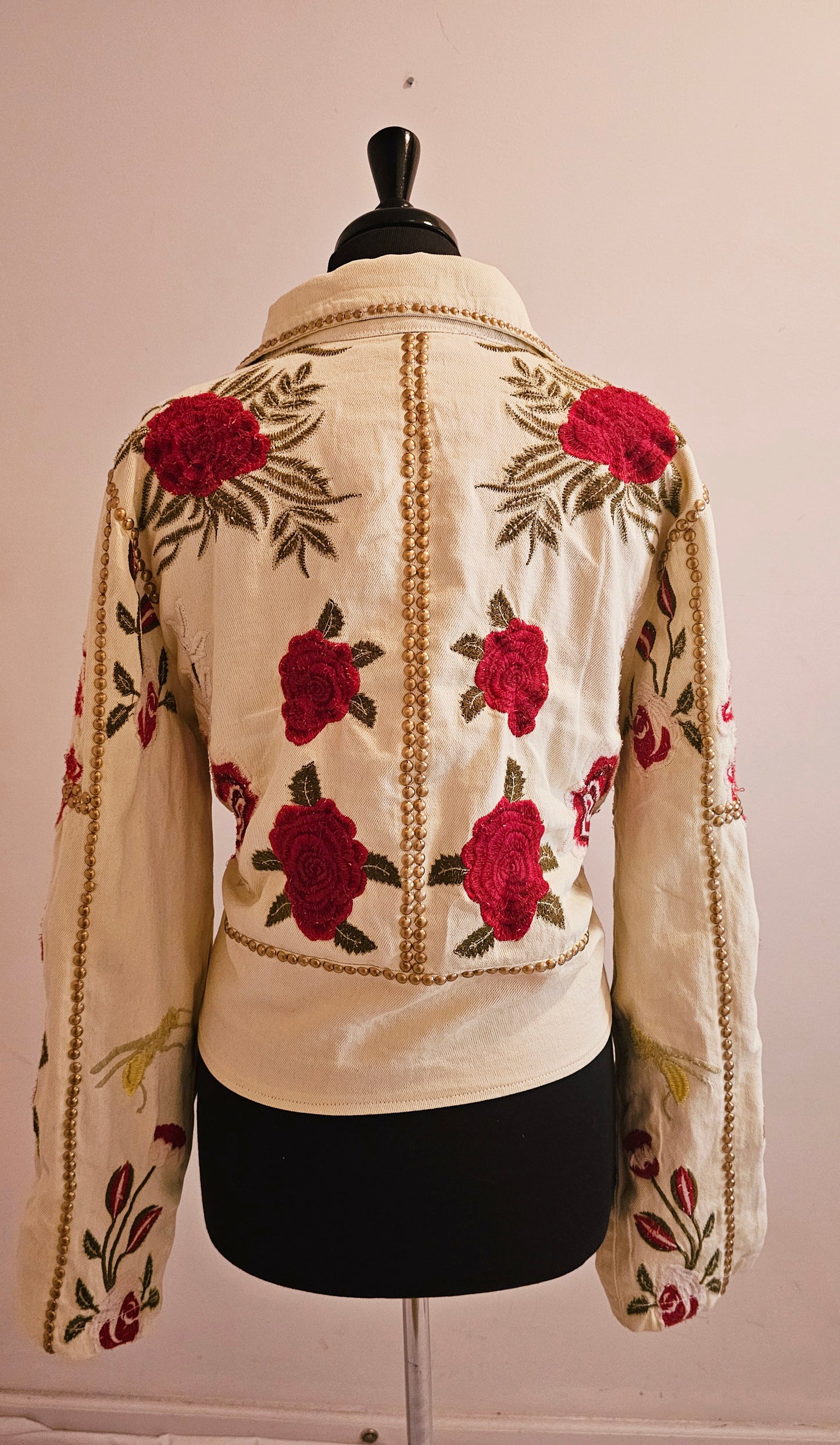 CARMEN EMBROIDERED JACKET