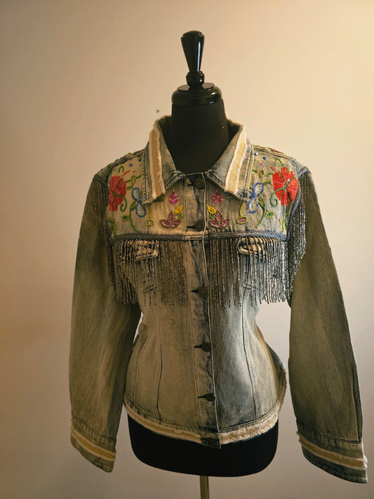 COUNTRY QUEEN EMBELLISHED DENIM JACKET