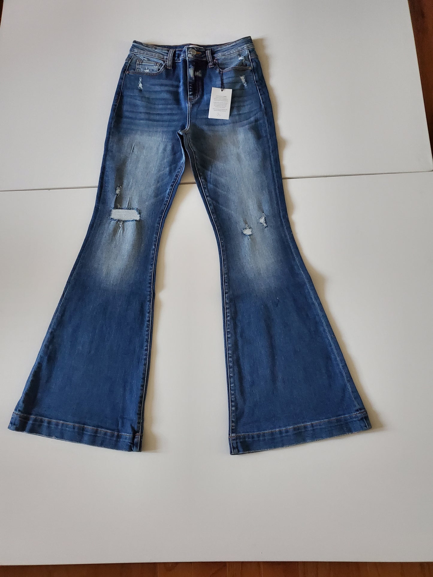 HIGH RISE FLARE MEDIUM BLUE WASH JEANS