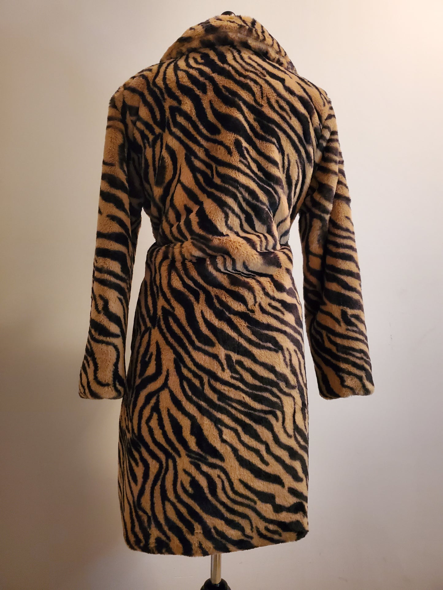 STATEMENT TIGER COAT