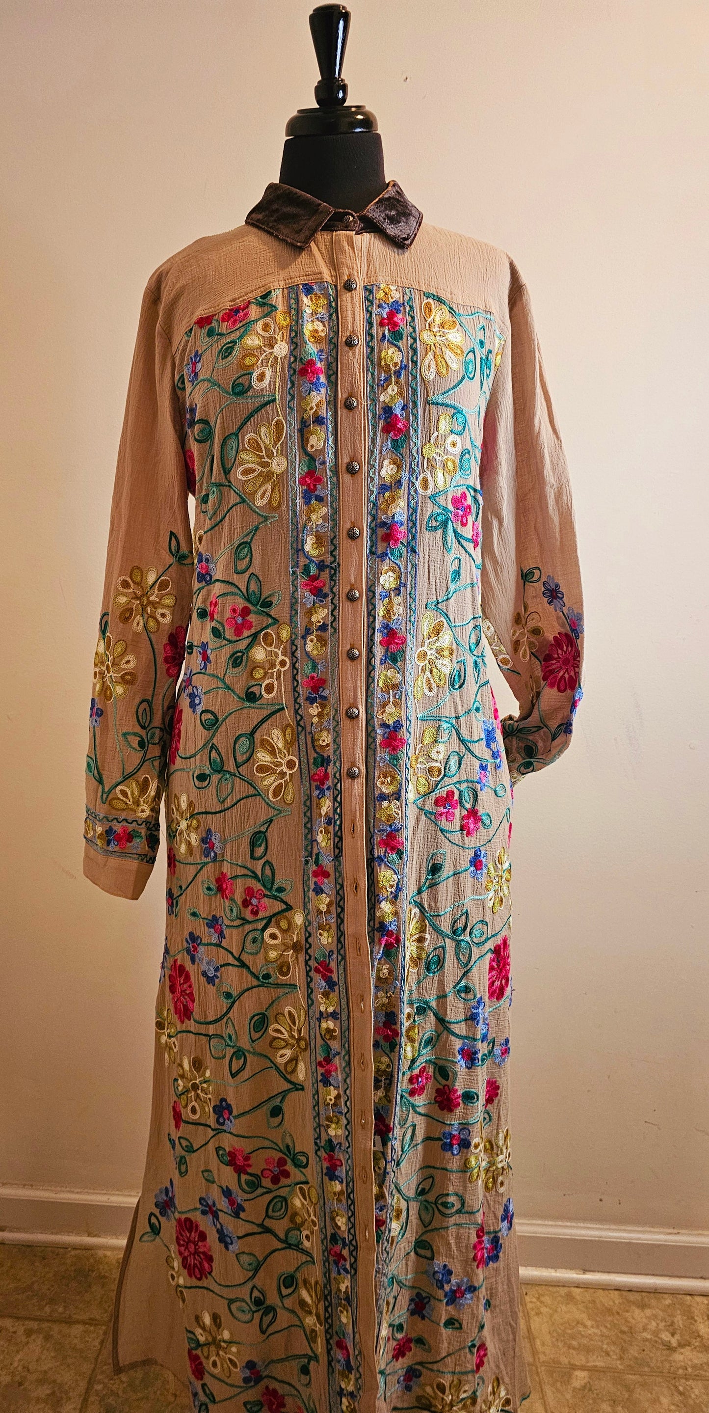 KENSINGTON GARDENS MAXI DRESS