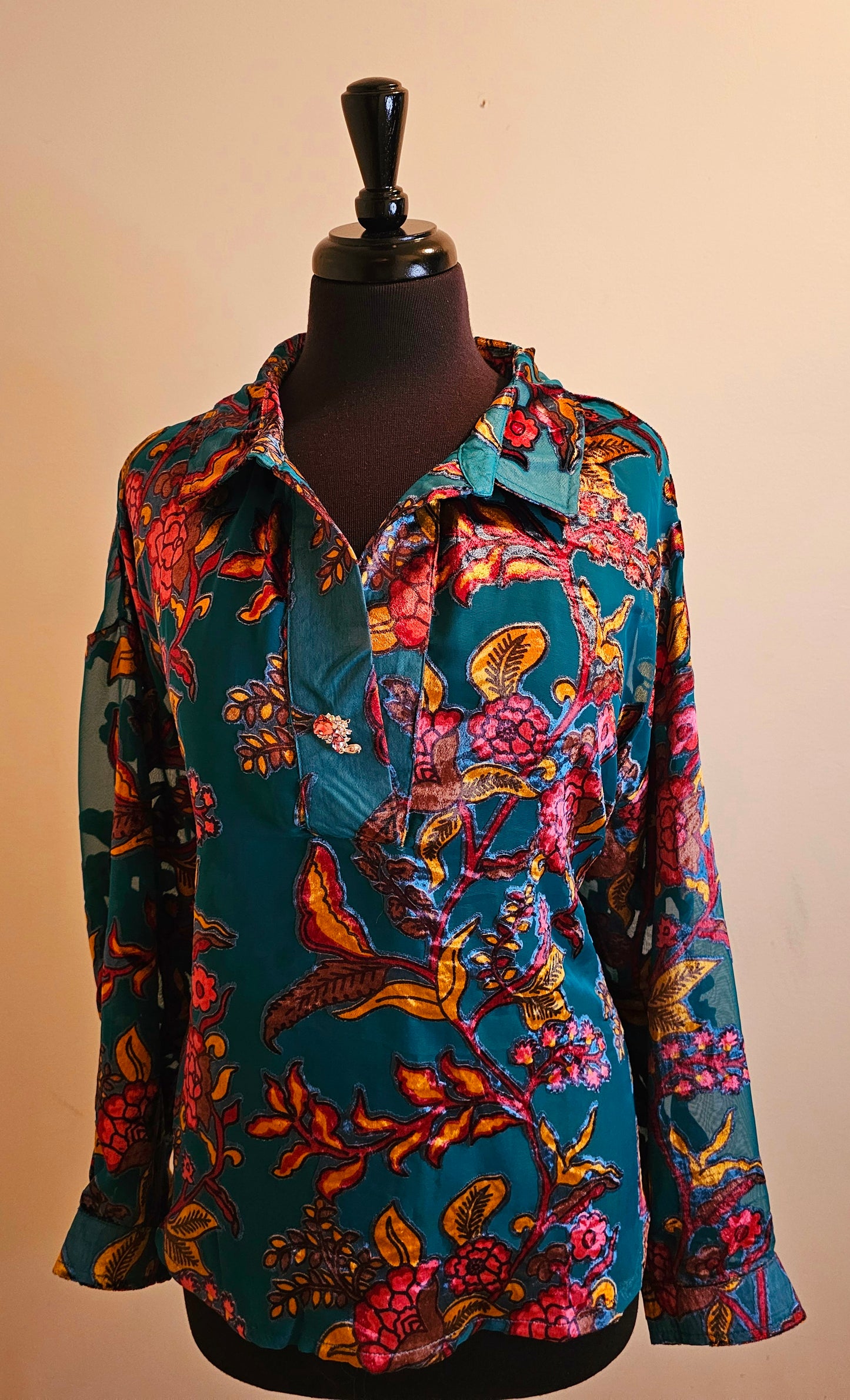 HOLIDAY JEWELS BLOUSE TEAL