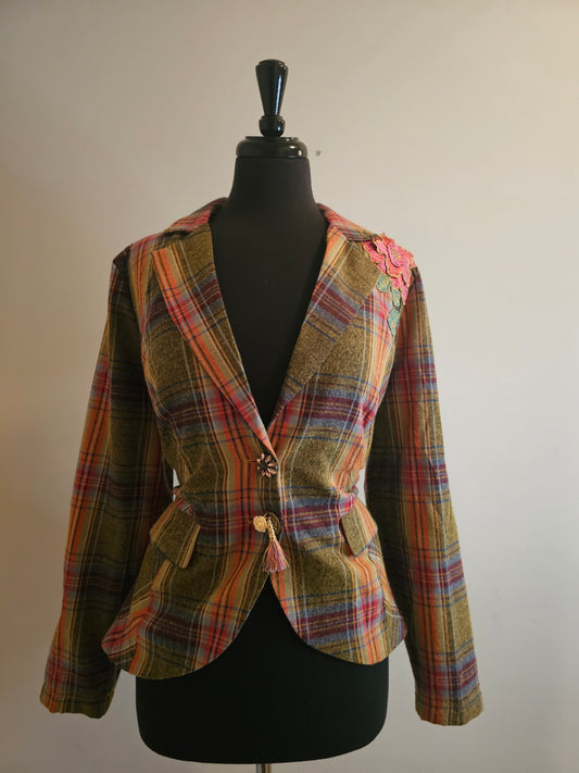 SEASON STATEMENT BLAZER