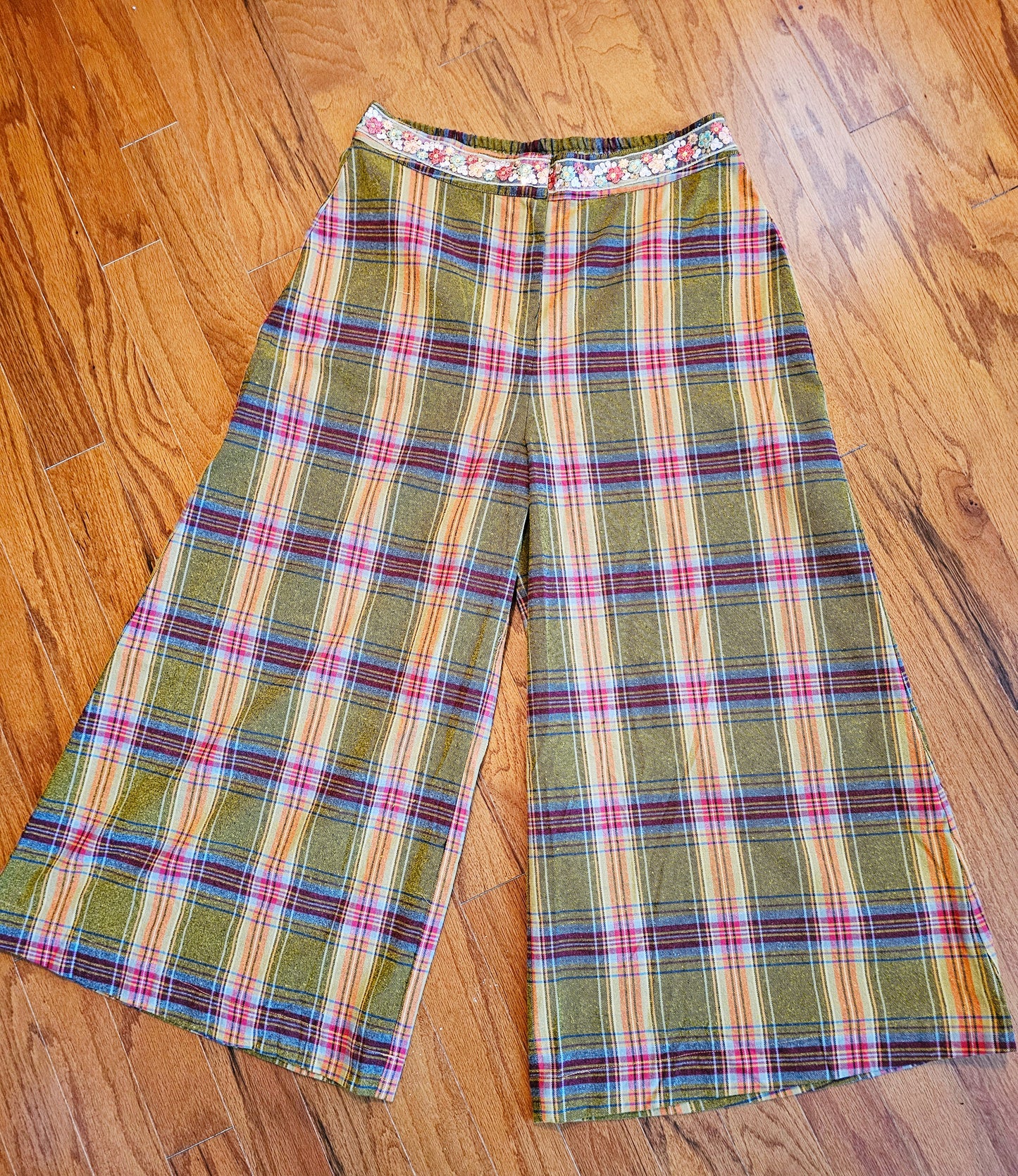 SEASON STATEMENT PANTS