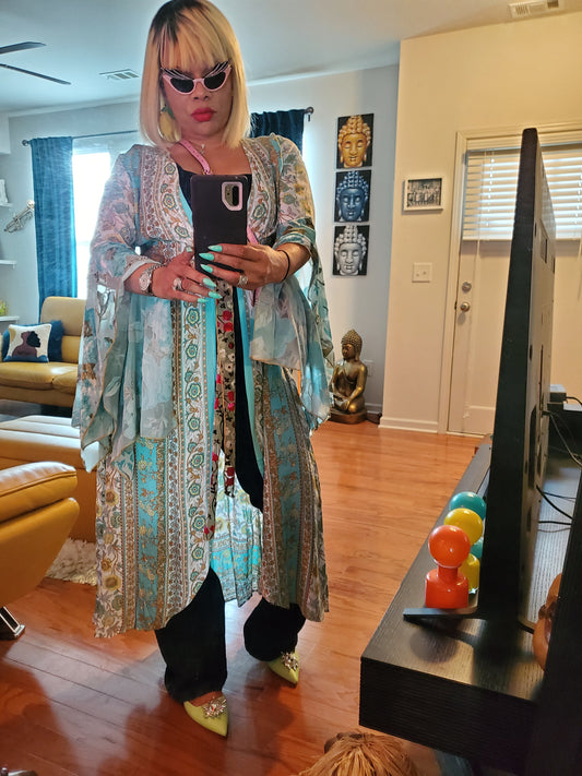 FOREVER LILIES KIMONO